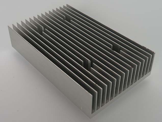 Custom Aluminum Extrusion Heatsink With CNC Machining